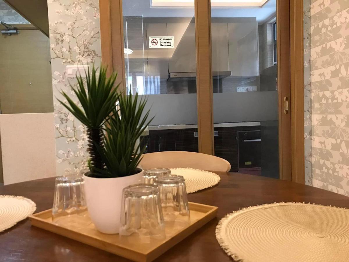 R&F Princess Cove Premium Homestay Famaily Johor Bahru Luaran gambar